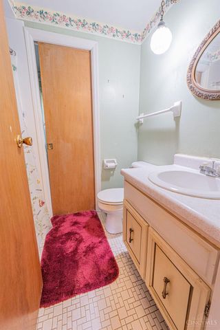 2559 Fulbourne Drive, Mt Healthy, OH 45231
