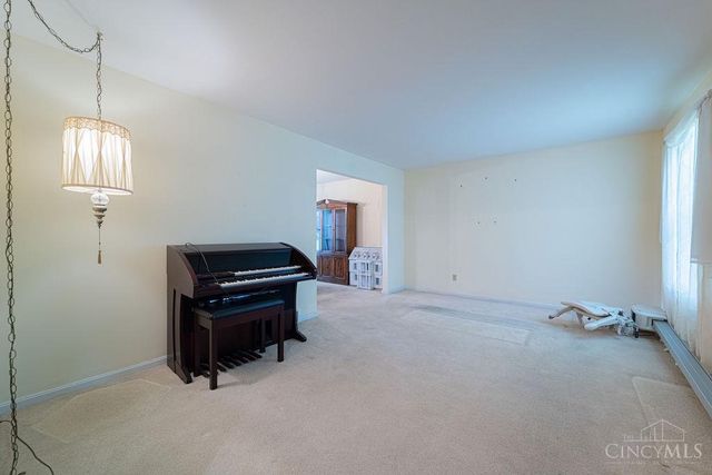 2559 Fulbourne Drive, Mt Healthy, OH 45231
