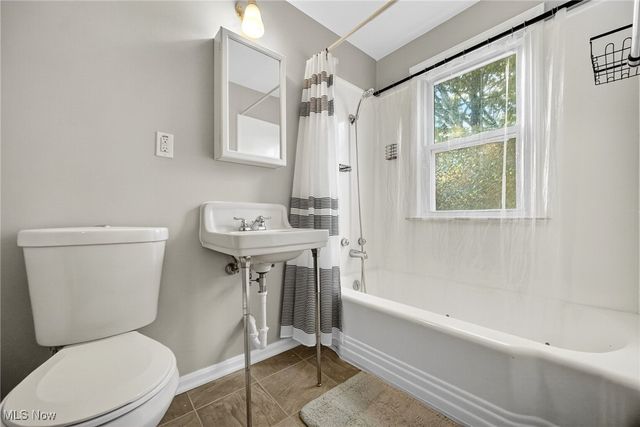 23050 Tracy Avenue, Euclid, OH 44123