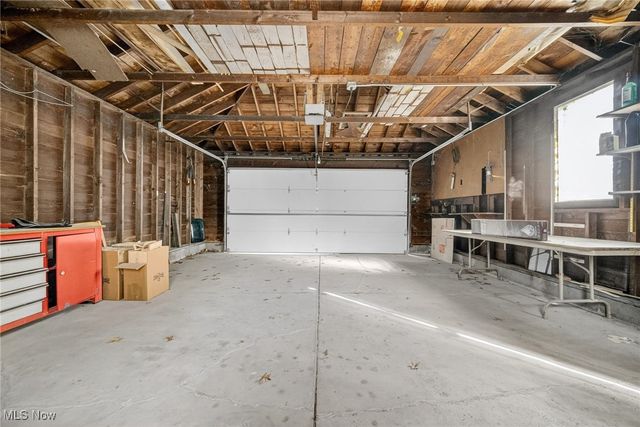 23050 Tracy Avenue, Euclid, OH 44123