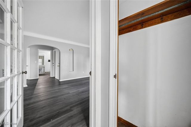 23050 Tracy Avenue, Euclid, OH 44123