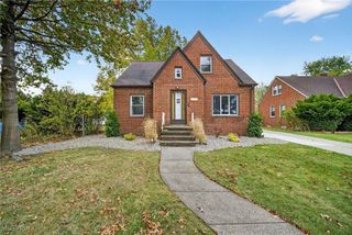 23050 Tracy Avenue, Euclid, OH 44123