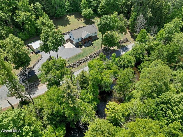 525 Crook's Grove Road, Ballston Spa, NY 12020