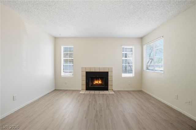 4181 Terrestrial Lane 120, Las Vegas, NV 89115