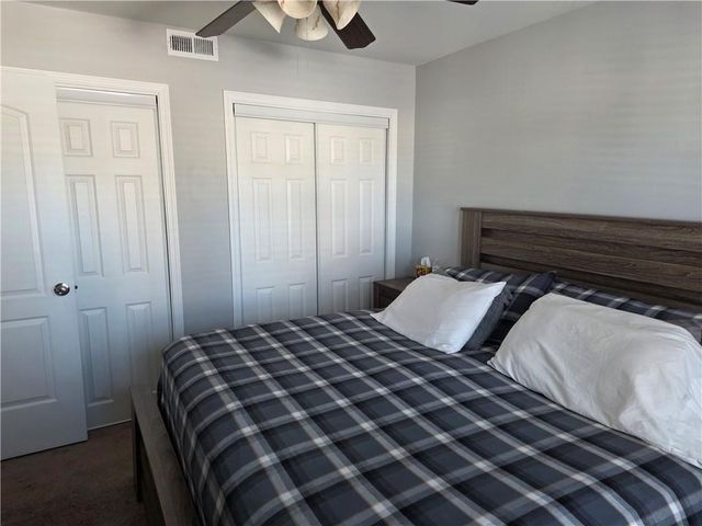 14309 E 39th Street, Independence, MO 64055