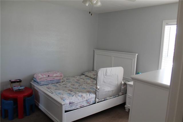 14309 E 39th Street, Independence, MO 64055