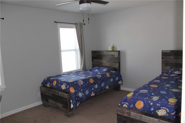 14309 E 39th Street, Independence, MO 64055