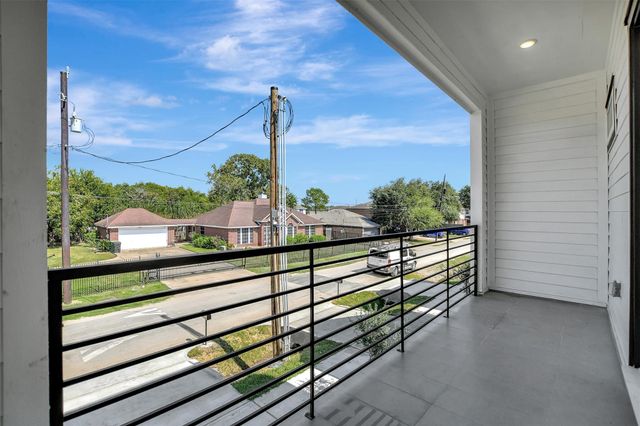 3626 Amos Street, Houston, TX 77021