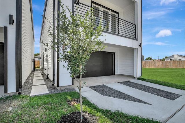 3626 Amos Street, Houston, TX 77021