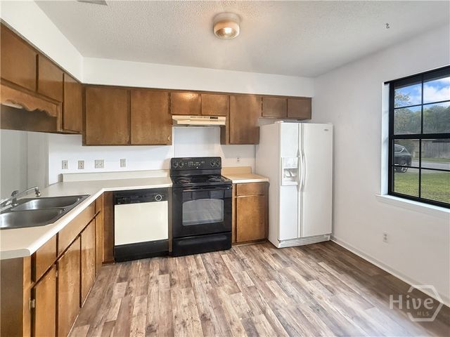 103 Coates Road, Hinesville, GA 31313