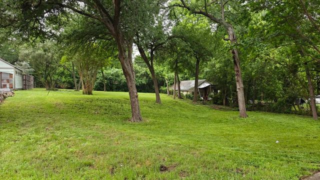 8714 Daytonia Avenue, Dallas, TX 75218