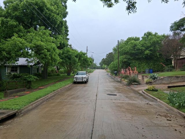 8714 Daytonia Avenue, Dallas, TX 75218