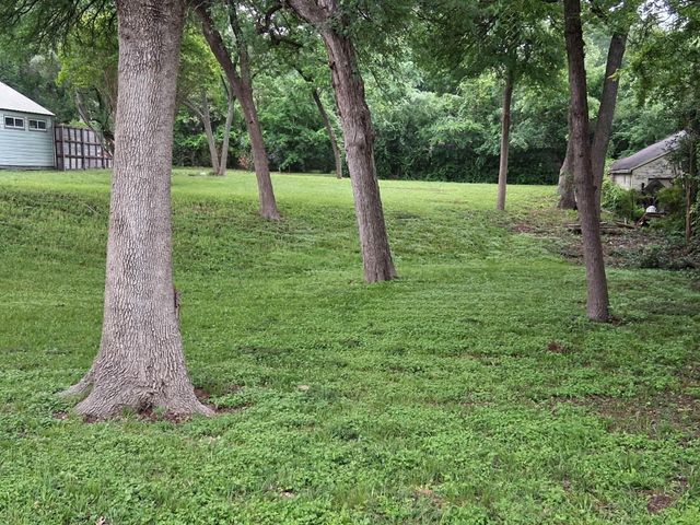 8714 Daytonia Avenue, Dallas, TX 75218