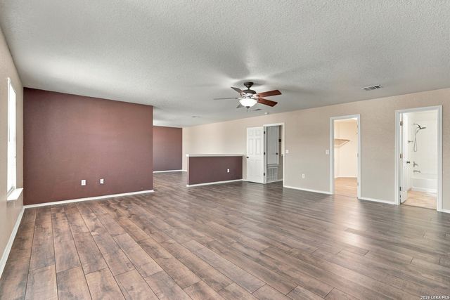 11004 Dublin Ldg, San Antonio, TX 78254