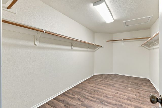 11004 Dublin Ldg, San Antonio, TX 78254
