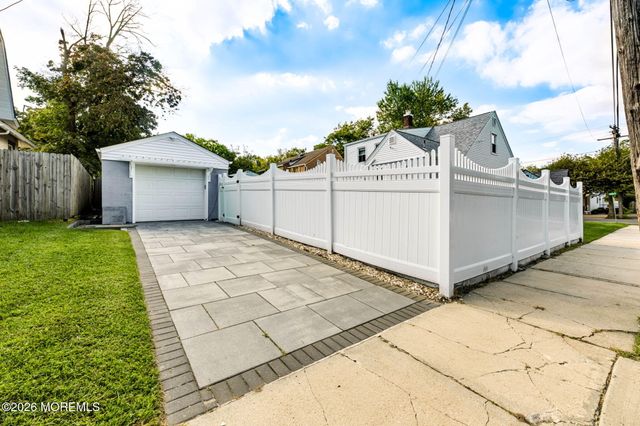 1520 3rd Avenue, Asbury Park, NJ 07712