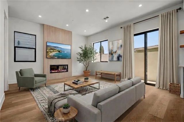 14806 Eastwood Avenue, Lawndale, CA 90260