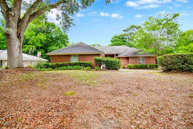 107 Virginia Circle, Daphne, AL 36526