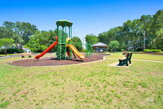 107 Virginia Circle, Daphne, AL 36526