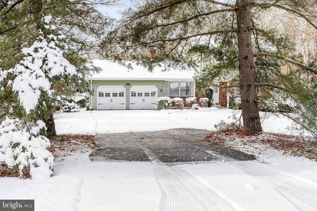 11 COLONIAL CIR, North East, MD 21901