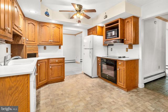 11 COLONIAL CIR, North East, MD 21901