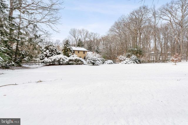 11 COLONIAL CIR, North East, MD 21901