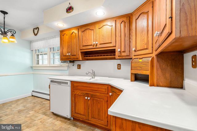 11 COLONIAL CIR, North East, MD 21901