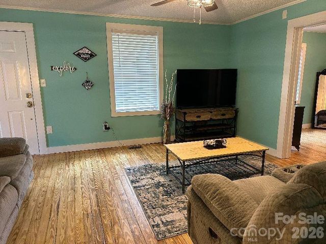 48 Circle Lane, Marion, NC 28752