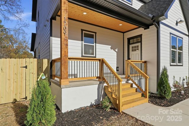 1709 Timber Lane Drive, Monroe, NC 28110