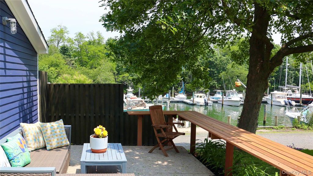 412 Atlantic Avenue, Greenport, NY 11944