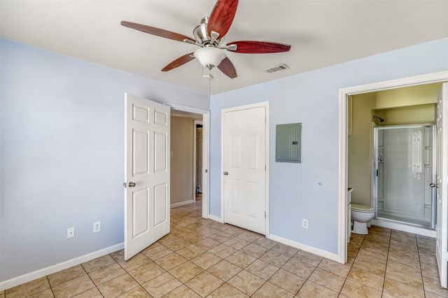 852 W Vanderbilt, Stephenville, TX 76401