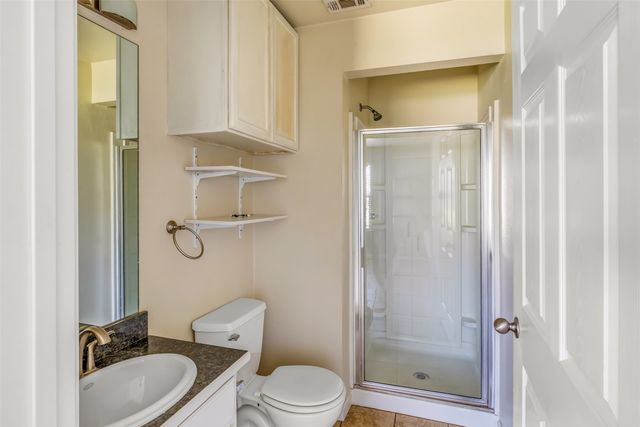852 W Vanderbilt, Stephenville, TX 76401