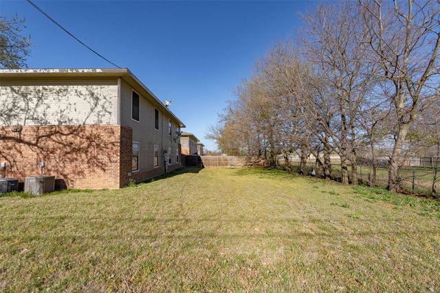 852 W Vanderbilt, Stephenville, TX 76401