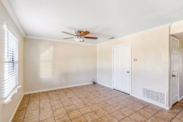 852 W Vanderbilt, Stephenville, TX 76401