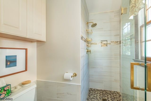 94 3rd Ave, Little Falls Twp., NJ 07424