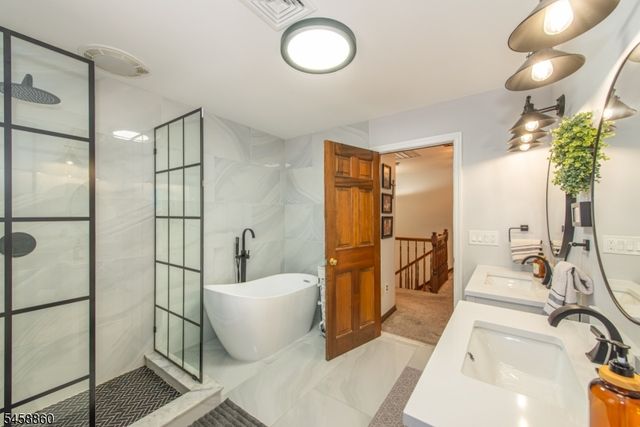 94 3rd Ave, Little Falls Twp., NJ 07424