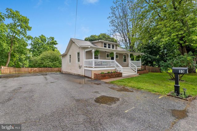 33 BOND AVE, Reisterstown, MD 21136