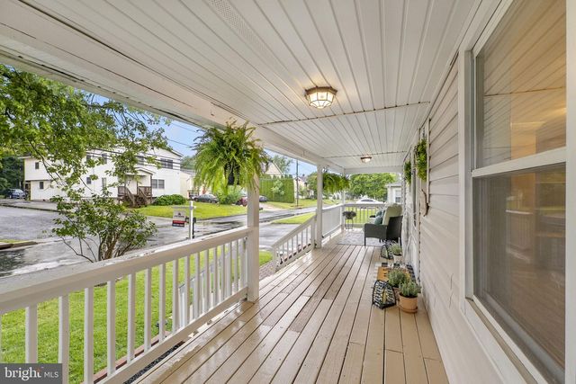 33 BOND AVE, Reisterstown, MD 21136