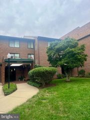 15311 BEAVERBROOK CT #90-2E, Silver Spring, MD 20906