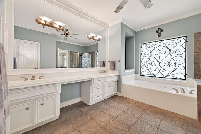 12711 Wildwood Bend Lane, Cypress, TX 77433