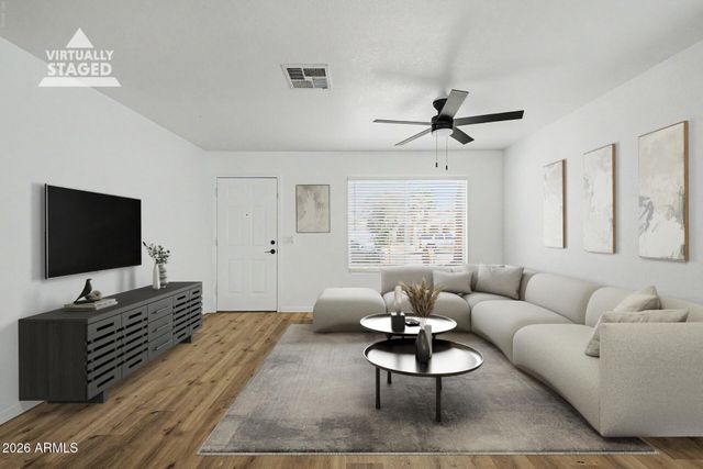 10715 W GLENROSA Avenue, Phoenix, AZ 85037