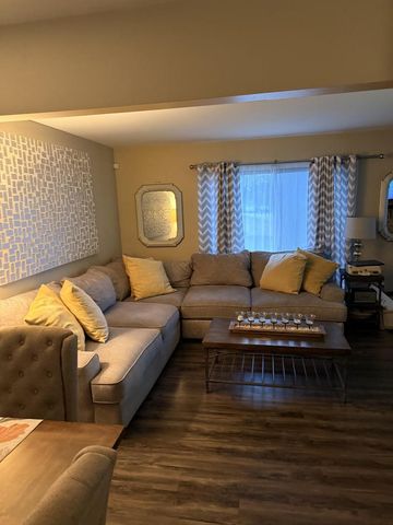 8616 N Servite DRIVE, Milwaukee, WI 53223