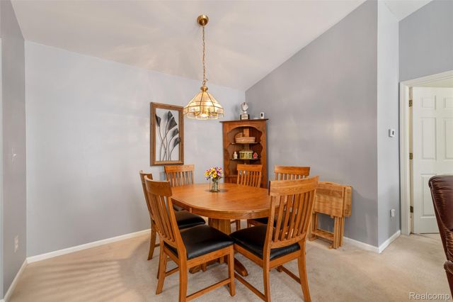 56472 Chesapeake Trail 71, Shelby Charter Township, MI 48316