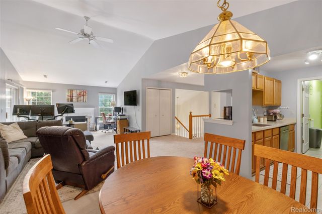 56472 Chesapeake Trail 71, Shelby Charter Township, MI 48316