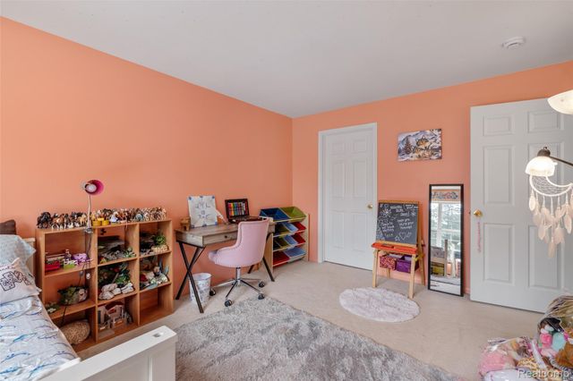 56472 Chesapeake Trail 71, Shelby Charter Township, MI 48316