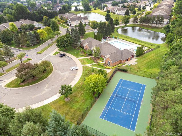 56472 Chesapeake Trail 71, Shelby Charter Township, MI 48316