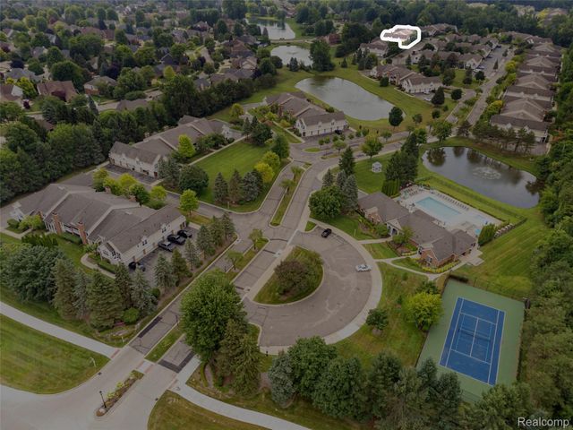 56472 Chesapeake Trail 71, Shelby Charter Township, MI 48316