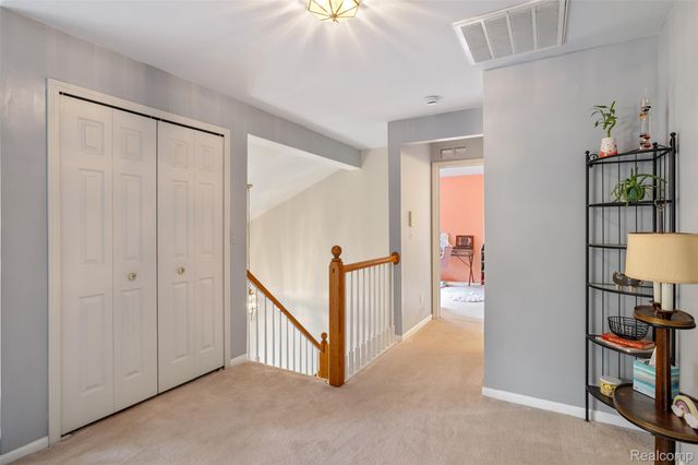 56472 Chesapeake Trail 71, Shelby Charter Township, MI 48316