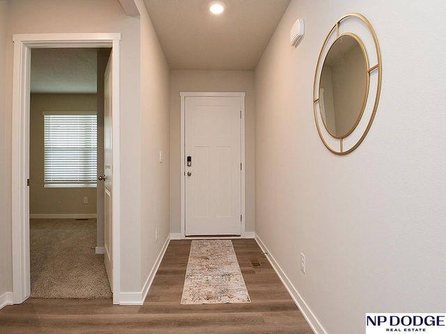5402 N 187th Street, Elkhorn, NE 68022