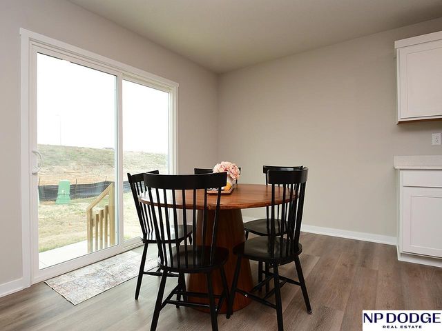 5402 N 187th Street, Elkhorn, NE 68022